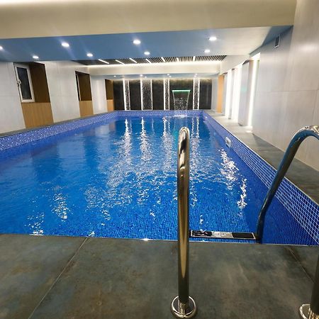 Araks Hotel Complex ギュムリ エクステリア 写真