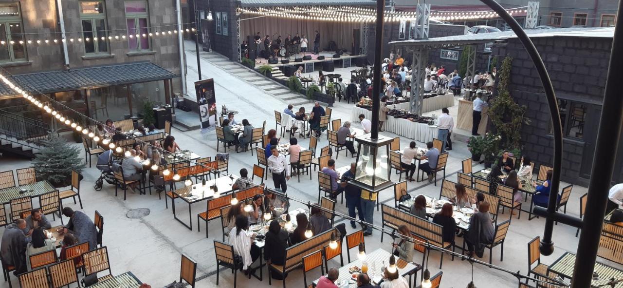 Araks Hotel Complex ギュムリ エクステリア 写真